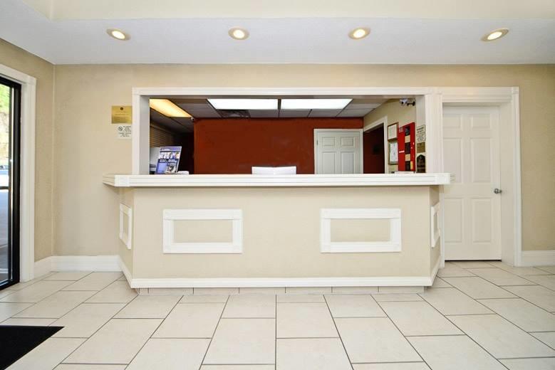 Manchester Heritage Inn & Suites Esterno foto